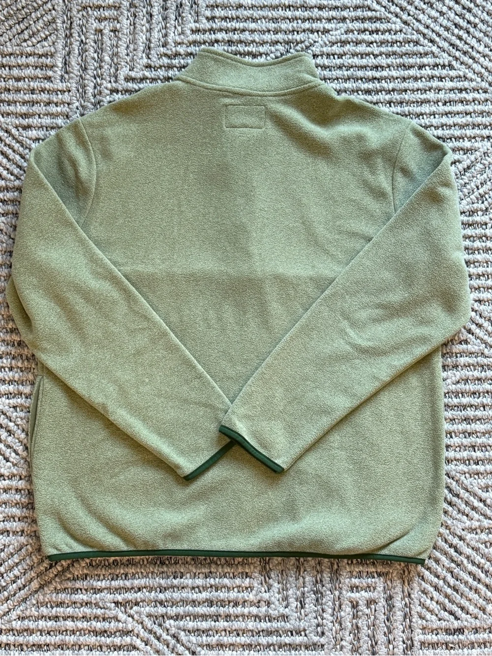 Goodfellow & Co Men’s Light Olive Quarter-Zip Fleece Pullover with Dark Trim